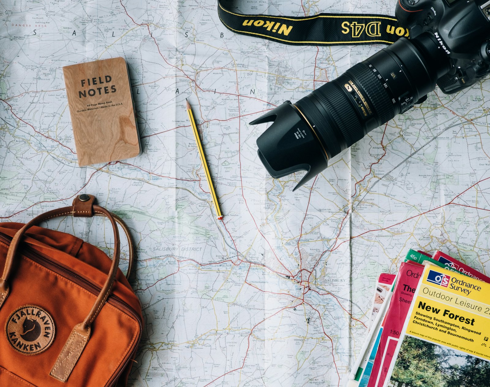 Friends travelling together
